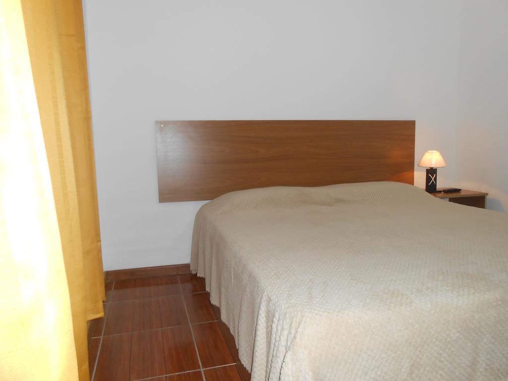 Pousada Queiroz Petrópolis Oda fotoğraf
